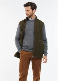 Barbour Mens Oakmoor Gilet - Olive -Throstlenest Store barbour oakmoor gilet olive 3rdy