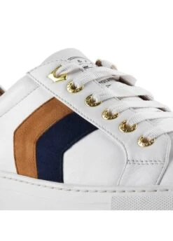 Fairfax & Favor Alexandra Trainer - White 12 Fairfax & Favor Alexandra Trainer - White -Throstlenest Store ffalexandra5rdy