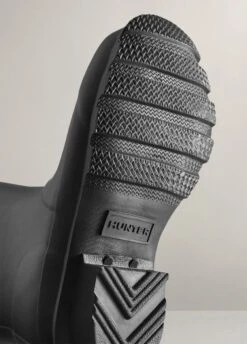 Childs Hunter Insulated Wellingtons - Black/Logo Red 7 Childs Hunter Insulated Wellingtons - Black/Logo Red -Throstlenest Store hunterkidsblack4rdy